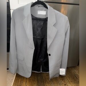 Gray oversized blazer!